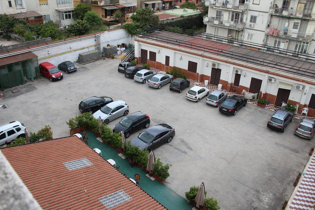 Hotel Santa Marta Pozzuoli Exterior photo