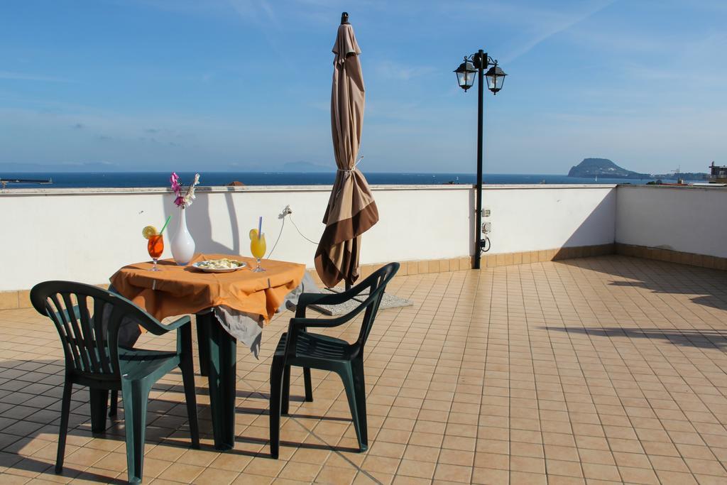 Hotel Santa Marta Pozzuoli Exterior photo